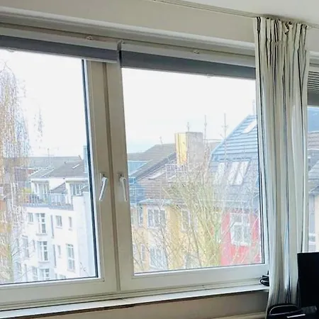 Momentan Nicht Buchbar!